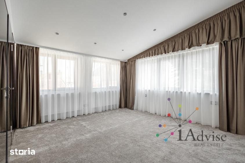 Casă cu 2 camere cu Teren 373 Mp în Schei