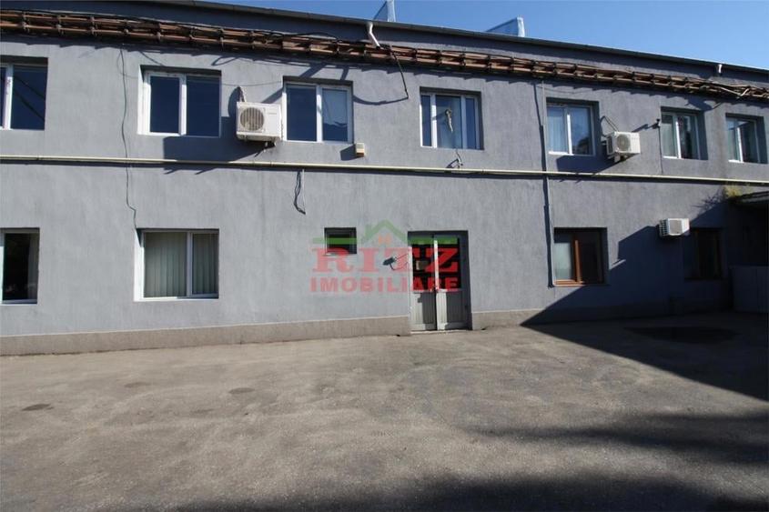 Spațiu comercial, de 560 mp, în Crișan