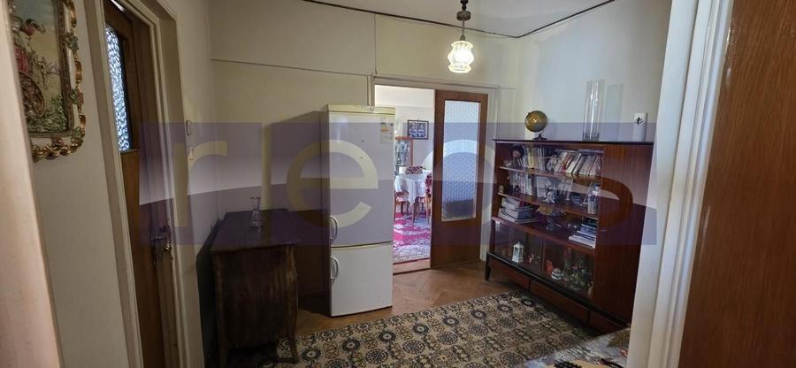 Apartament cu 3 camere, mobilat în Cotroceni