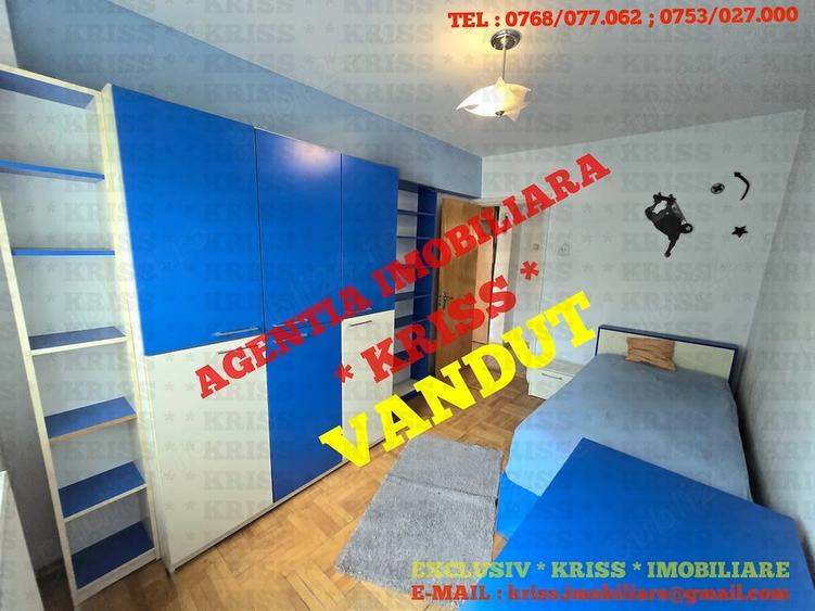 Apartament cu 3 camere decomandat în Găvana