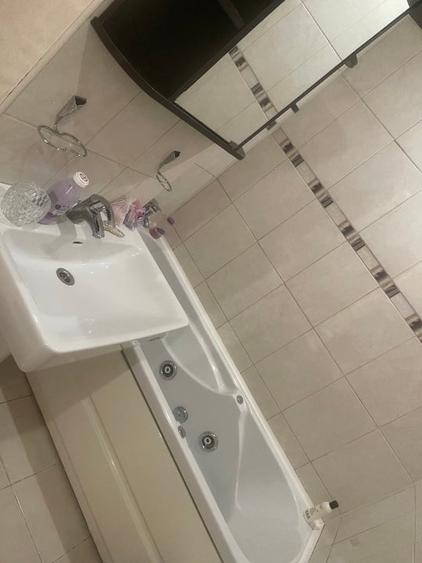 Apartament cu 3 camere decomandat, mobilat în Gară