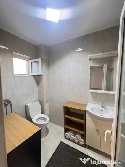 Spațiu comercial, de 43 mp, în Tomis Mall