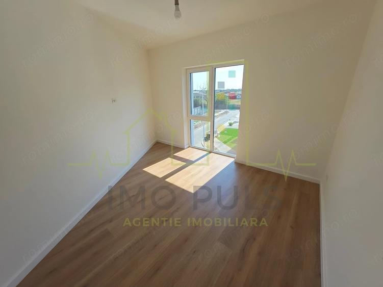 Apartament cu 3 camere semidecomandat în Mehala