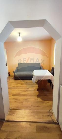 Casă individuală cu 7 camere cu Teren 792 Mp în Orașul Vechi