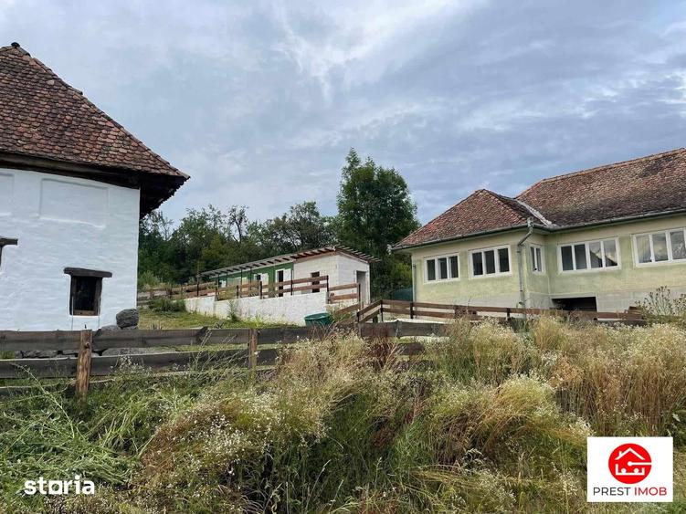 Casă cu 4 camere cu Teren 1550 Mp în Bereni