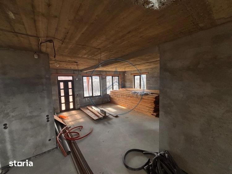 Casă cu 5 camere cu Teren 7000 Mp în Josenii Bârgăului