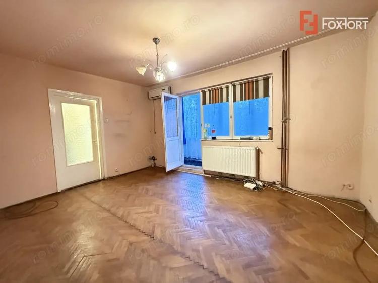 Apartament cu 2 camere semidecomandat în Cetății
