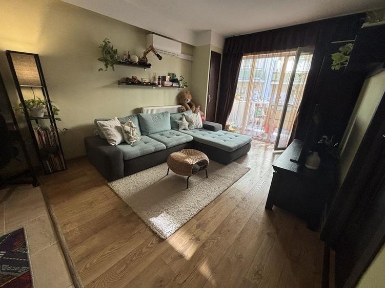 Apartament cu 2 camere nedecomandat în Central