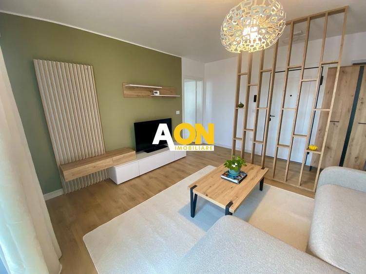 Apartament cu 2 camere semidecomandat, mobilat în Cetate