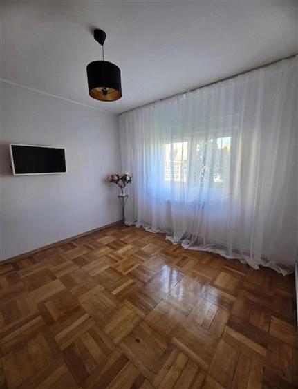 Apartament cu 2 camere decomandat în Aurel Vlaicu