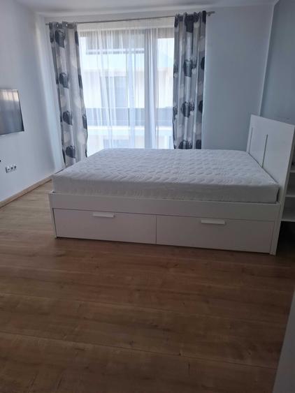 Casă cu 4 camere cu Teren 475 Mp în Câmpului