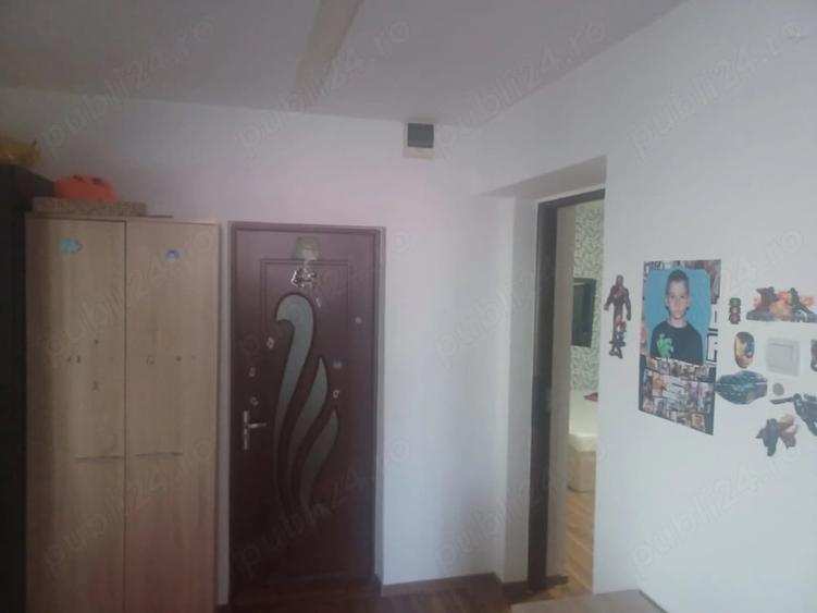 Casă cu Teren 707 Mp în Burila Mare