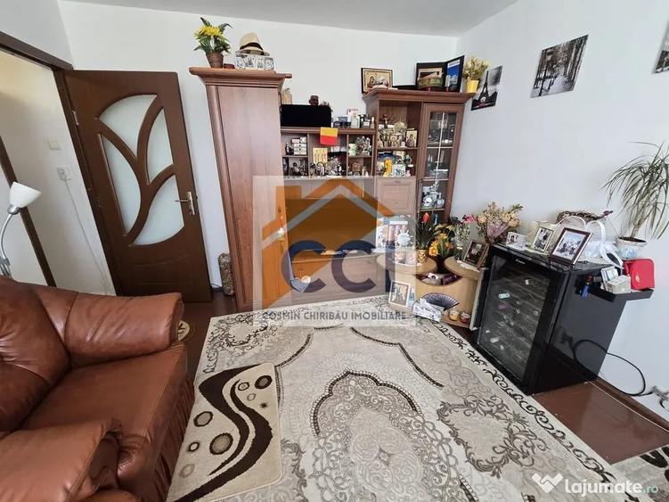 Apartament cu 2 camere nedecomandat în Aviatori