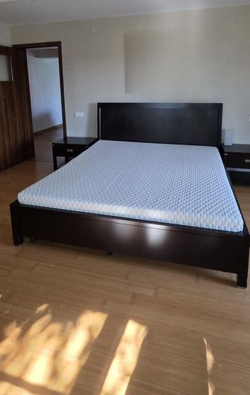 Apartament cu 4 camere în Floreasca