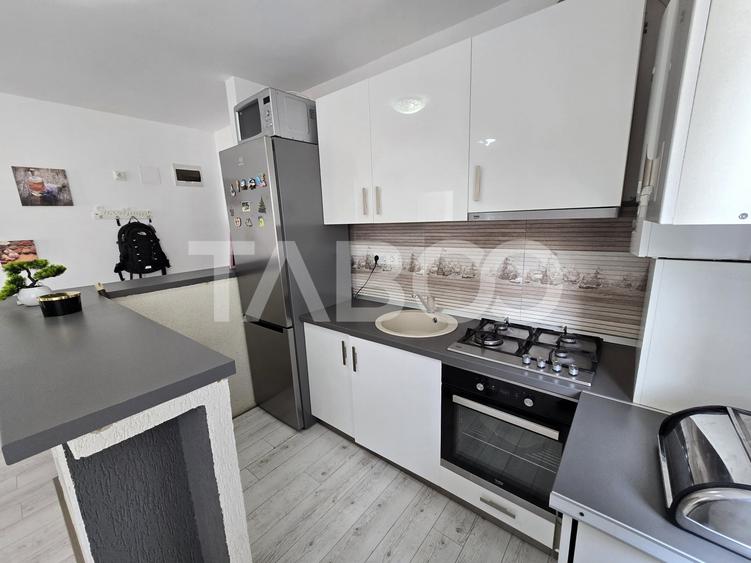 Apartament cu 3 camere decomandat, mobilat în Arhitecților - Calea Cisnădiei
