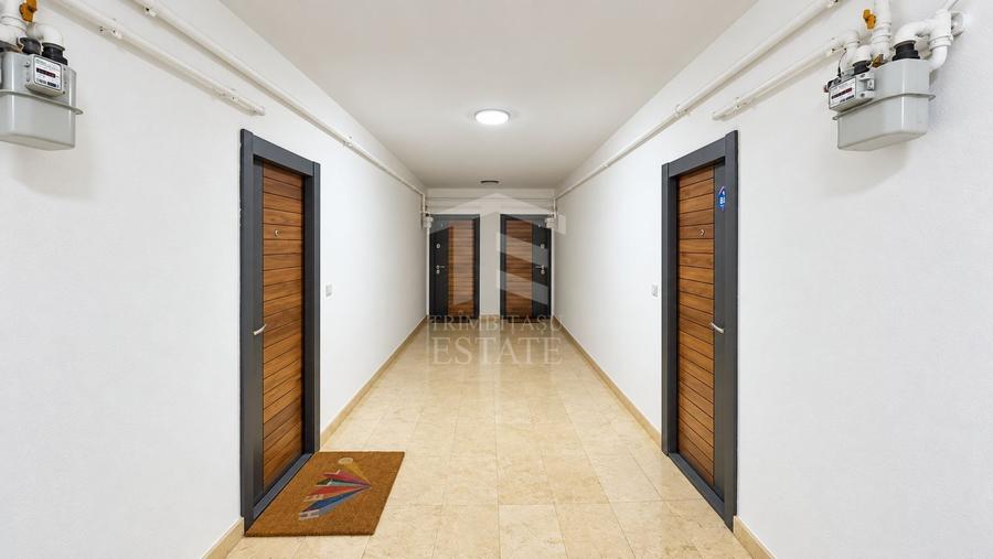 Apartament cu 2 camere decomandat, mobilat în Central