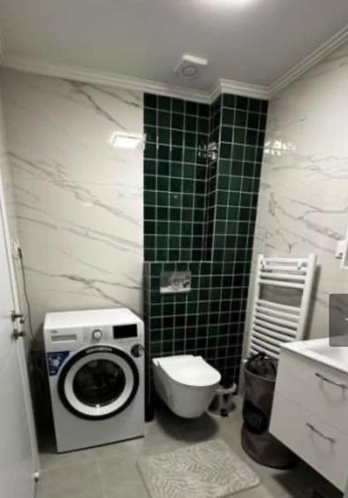 Apartament cu 3 camere decomandat în Kamsas