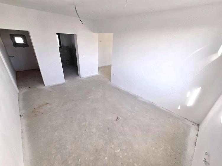 Casă cu 4 camere cu Teren 465 Mp în Odoreu
