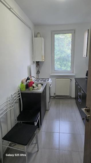 Apartament cu 2 camere decomandat în Horia
