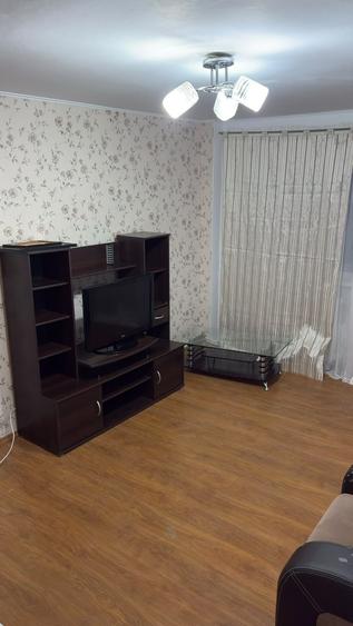 Apartament cu 3 camere decomandat în Nicolae Bălcescu