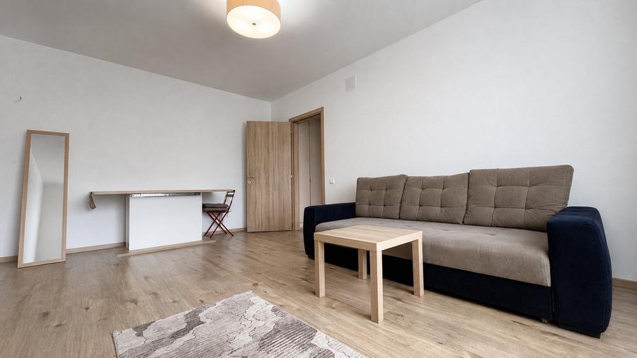 Apartament cu 2 camere semidecomandat în Băneasa