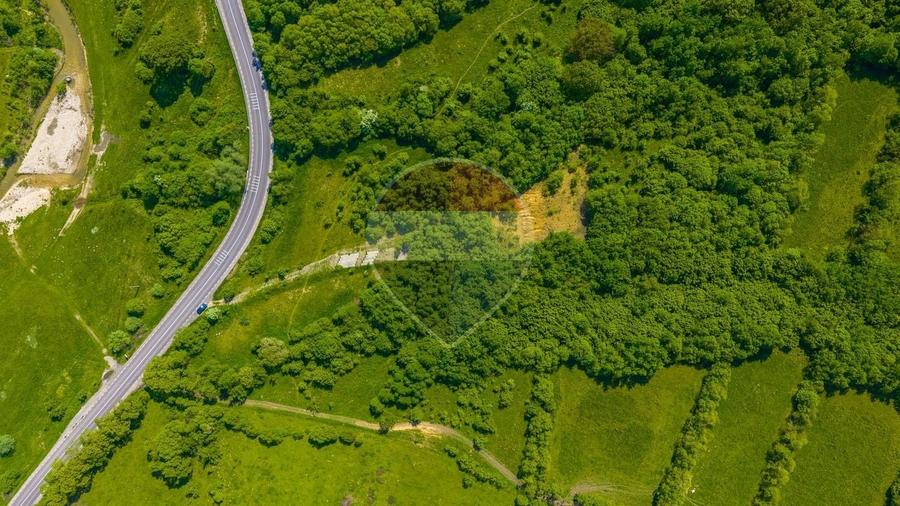 Teren Construcții intravilan de 10000 mp, în Glăjărie