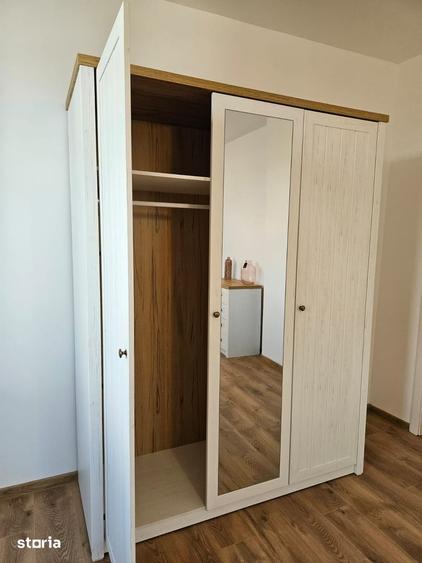 Apartament cu 3 camere decomandat în Astra