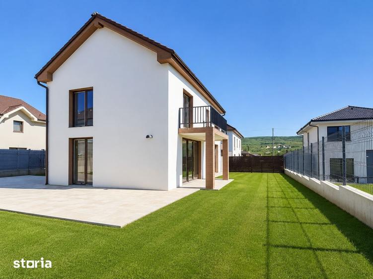 Casă cu 4 camere cu Teren 442 Mp în Central