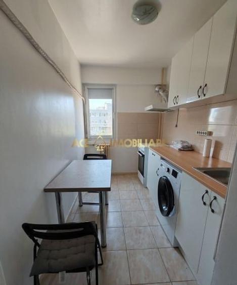 Apartament cu 2 camere decomandat, mobilat în Drumul Taberei