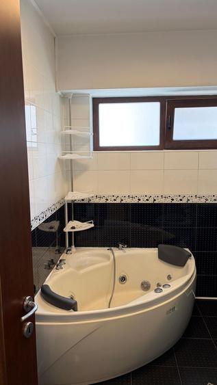 Apartament cu 2 camere decomandat în 9 Mai