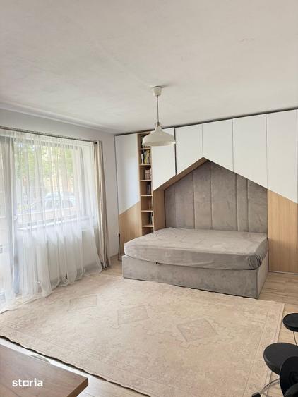 Apartament cu 2 camere, mobilat în Central