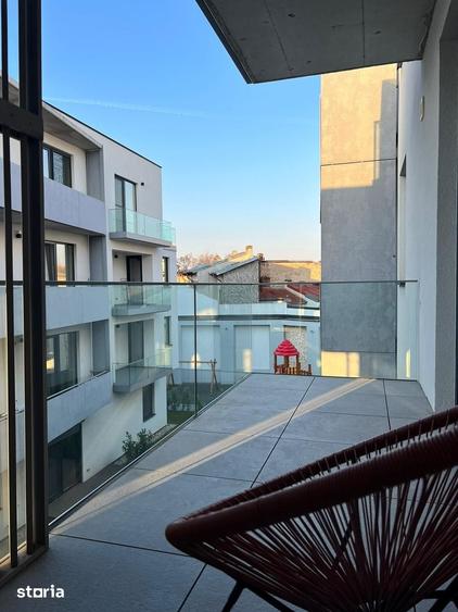 Apartament cu 3 camere în Parcul Carol