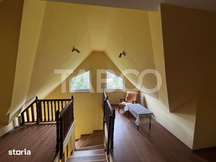 Casă cu 4 camere cu Teren 210 Mp în Central