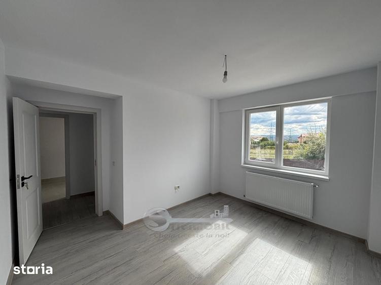 Apartament cu 2 camere semidecomandat în Miroslava