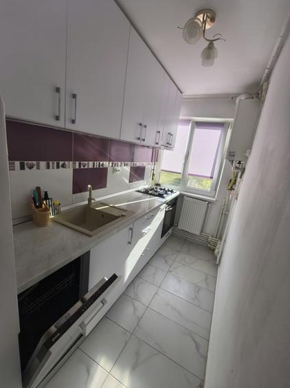 Apartament cu 2 camere decomandat în Tomis Nord