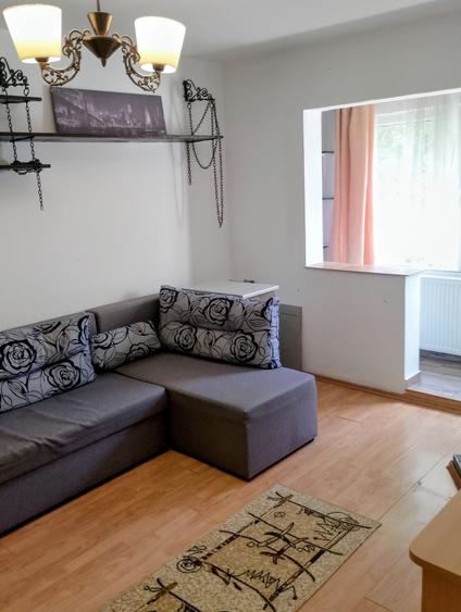 Garsonieră în Lunei