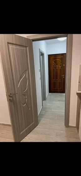 Garsonieră decomandată în Narcisa