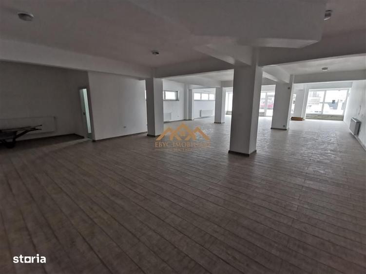 Spațiu comercial, de 192 mp, în Sfântu Ilie