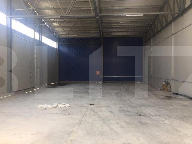 Spațiu industrial, de 2,000 mp, în Exterior Vest