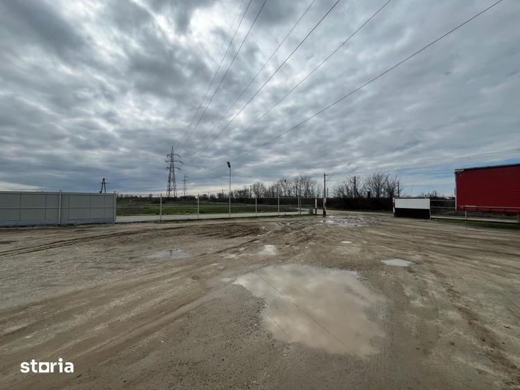 Teren de 4000 mp, în Ișalnița