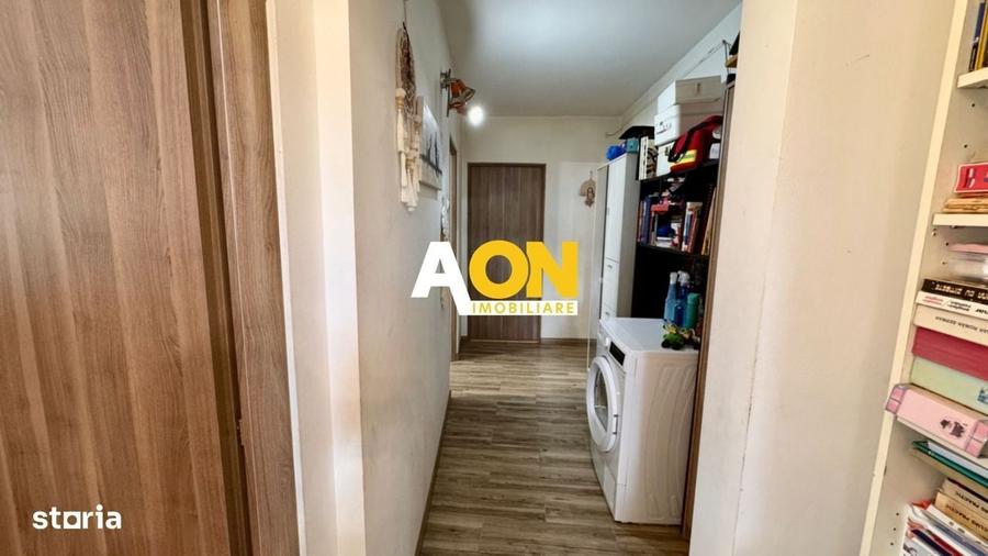 Apartament cu 3 camere decomandat în Cetate