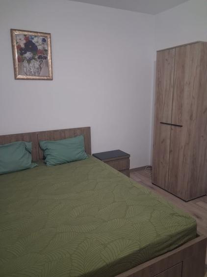 Garsonieră decomandată în Brâncoveanu