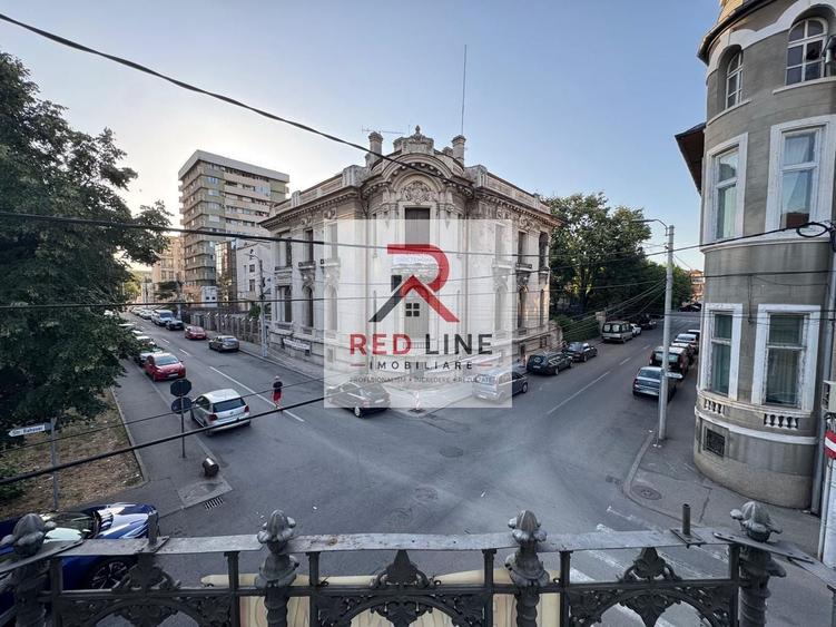 Apartament cu 3 camere în Central
