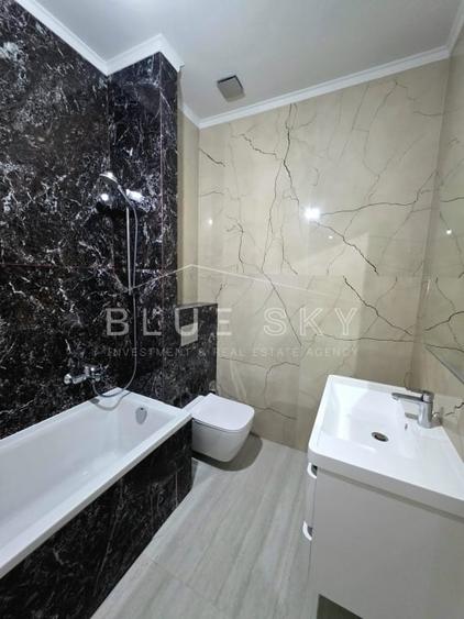 Apartament cu 3 camere decomandat în Faleza Nord