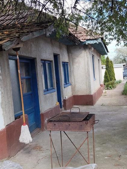 Casă cu Teren 700 Mp în Amara