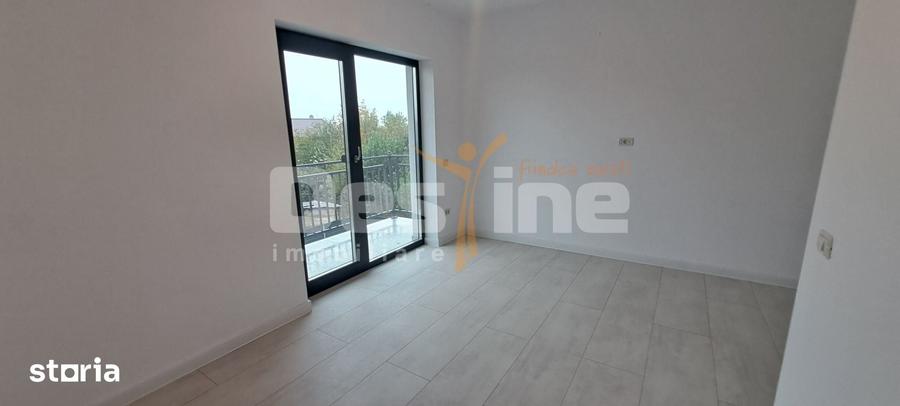 Casă cu 4 camere cu Teren 400 Mp în Copou