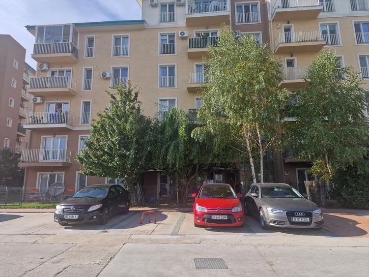 Apartament decomandat în Pipera