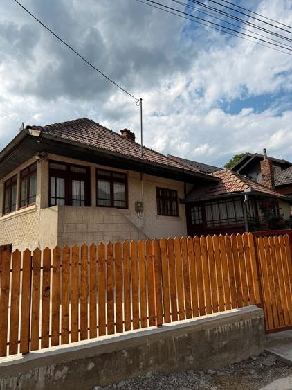 Casa traditionala, atelier si teren de 650 mp - Valea Doftanei - 5