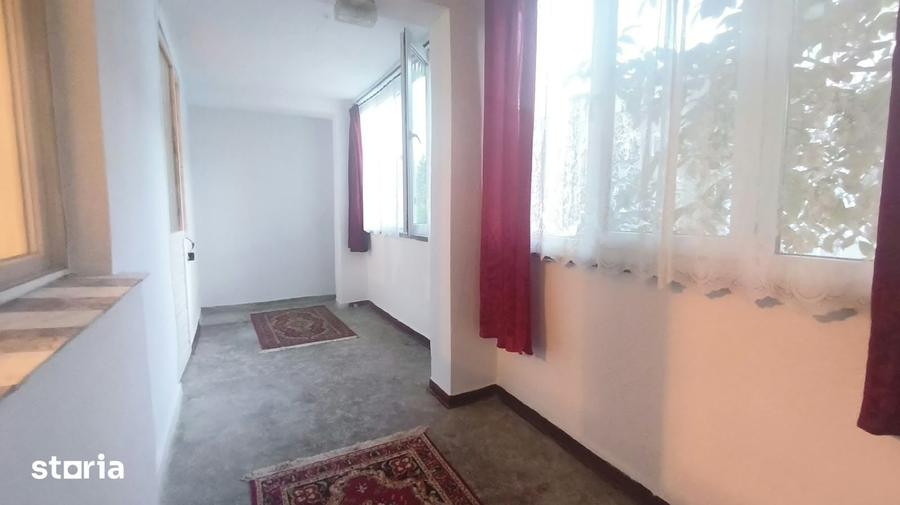 Apartament cu 3 camere în Gojdu
