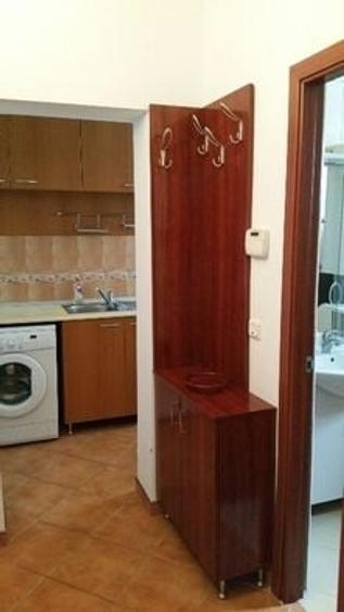 Garsonieră decomandată în Central